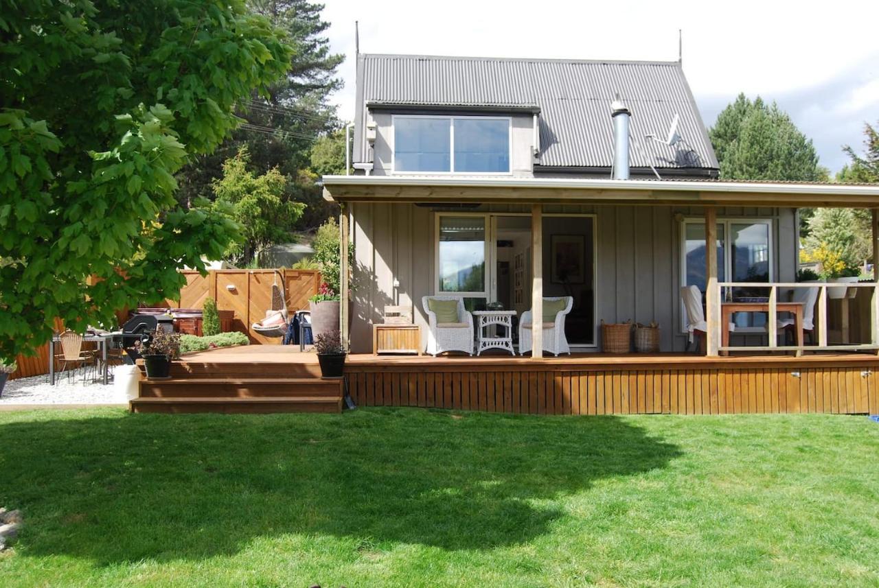 Private Cottage With Spa And Amazing Lake Views Closeburn Экстерьер фото